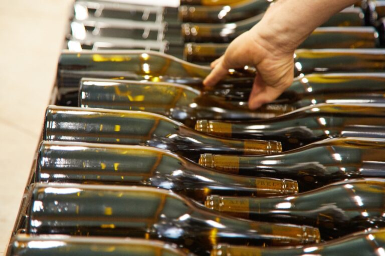 Mise en bouteille vin Domaine Bel-Air